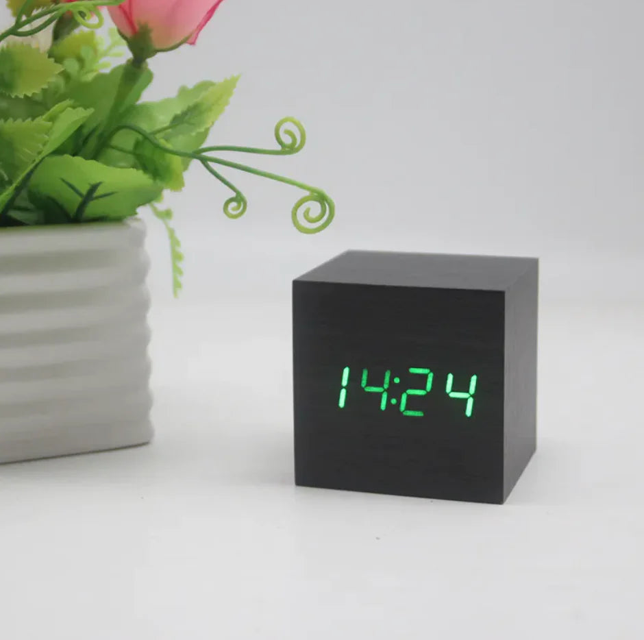 Minimalist Sound-Sensitive Wooden Digital Clock